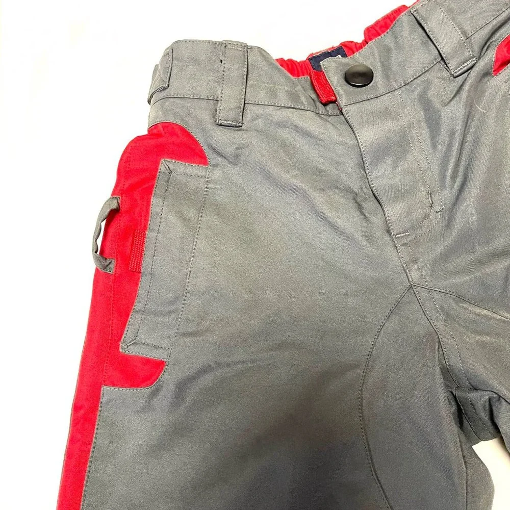 GAP.Boy snow pant 100% polyester, nylon size xs )4)‎